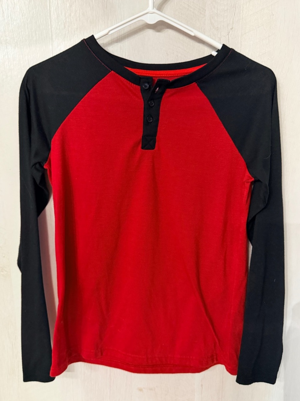 Cat & Jack Red and Black Raglan Henley Long-Sleeve Tee